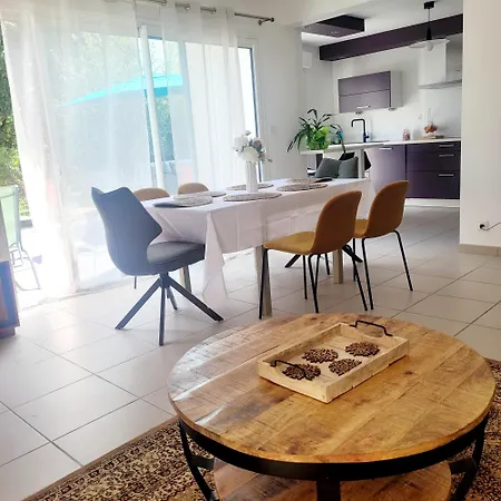 Cosy T5, Calme Avec Jacuzzi Xl Βίλα Νιμ